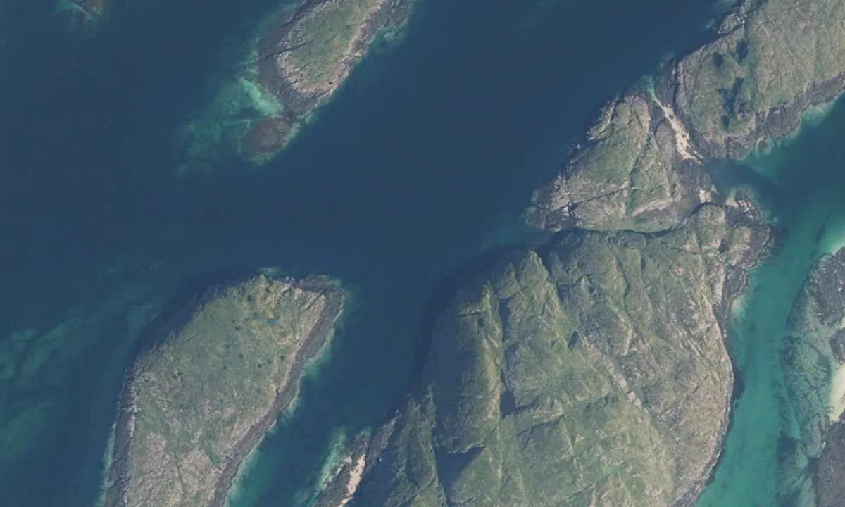 Flyfoto av Ramnøya