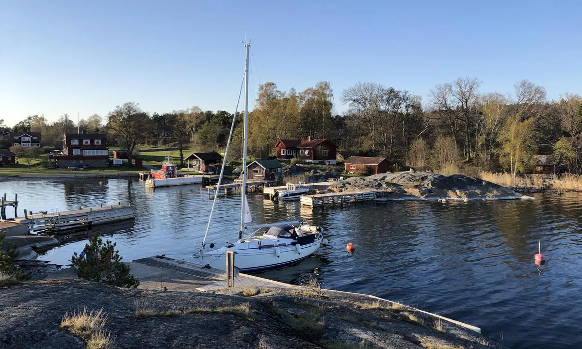 Ramsmora Hamn at Möja