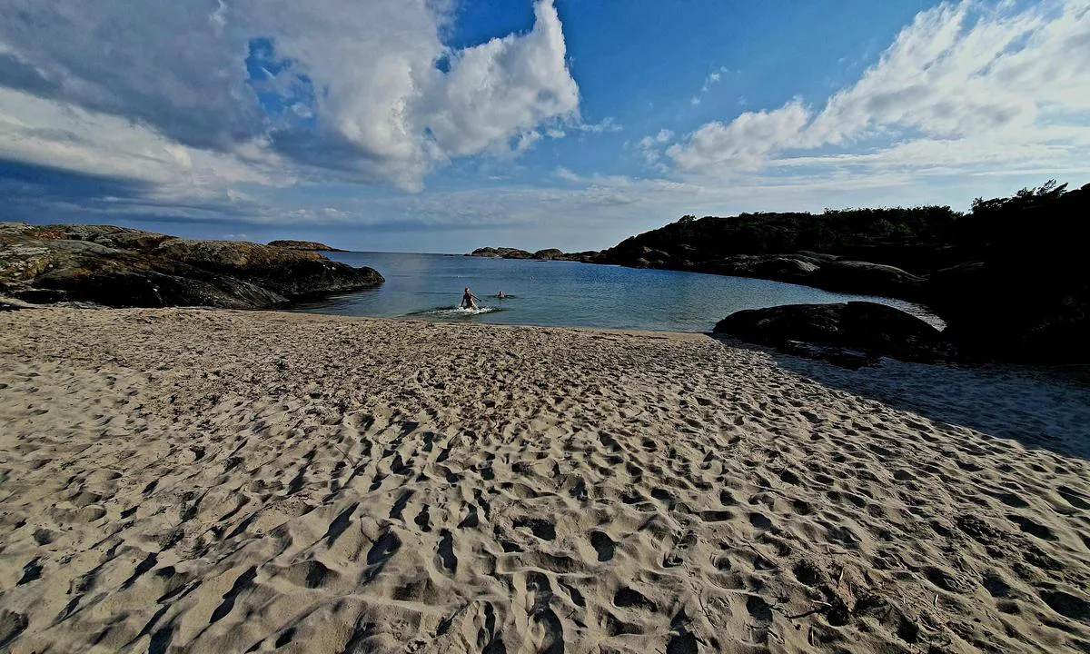 Ramsö: Uansett hvilken vindretning det blåser fra, finner du alltid en sydenstrand i le.