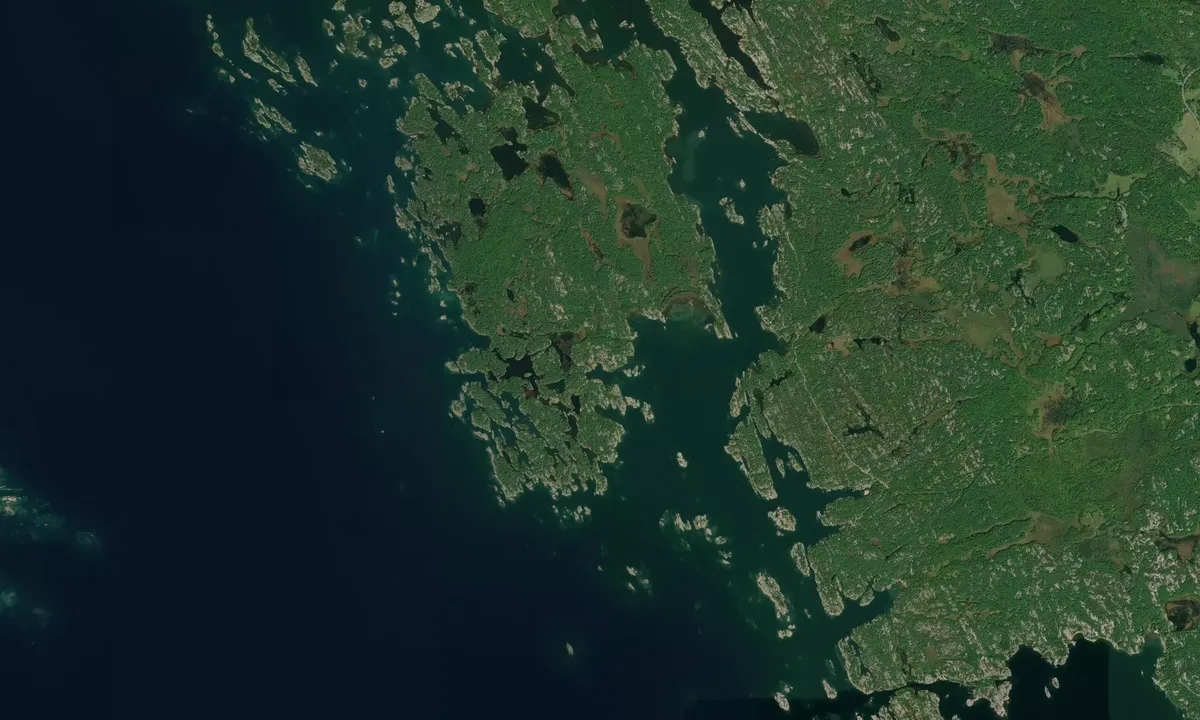 Flyfoto av Regatta Bay