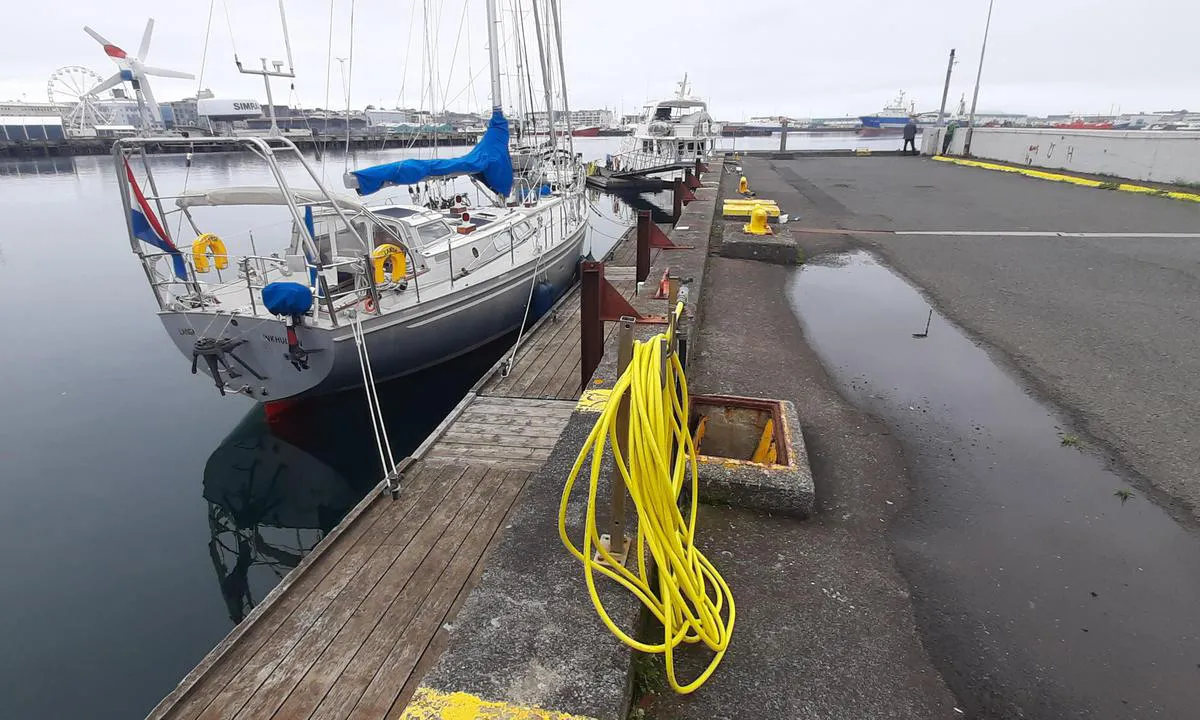 Reykjavik - Brokey