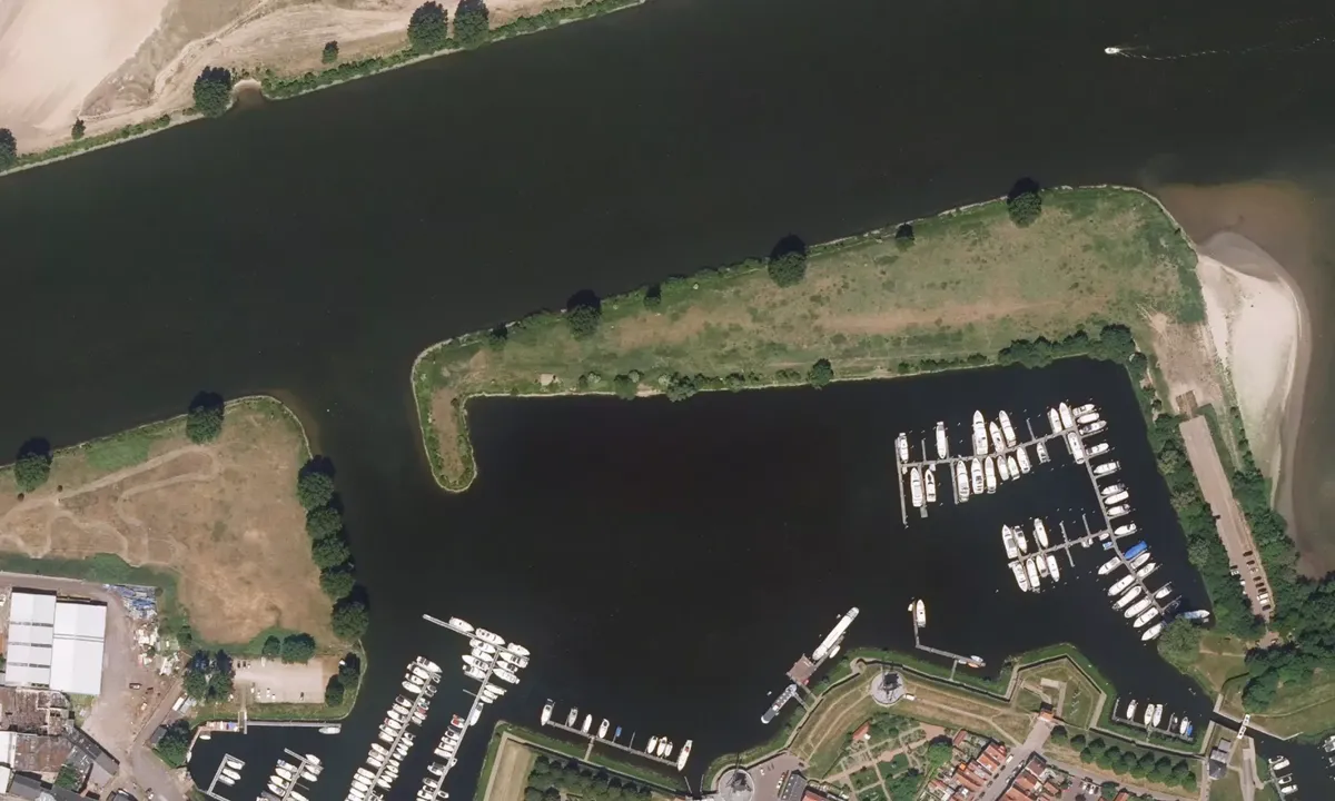 Flyfoto av Rijksvluchthaven
