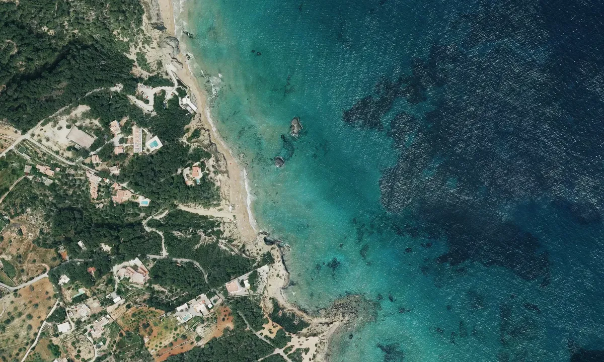 Flyfoto av Roco des Paller des Camp
