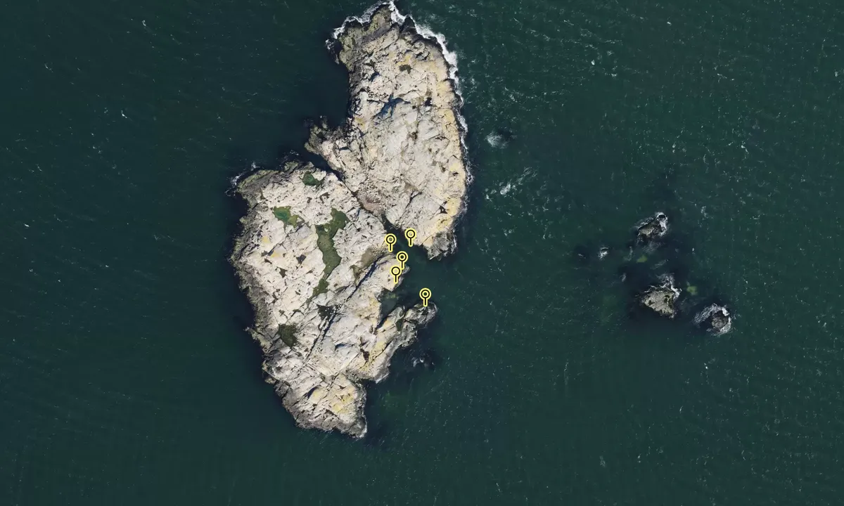 Satelite image of Rön