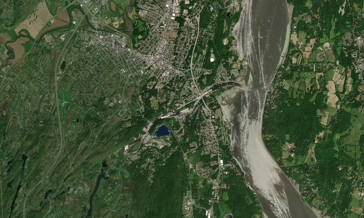 Flyfoto av Rondout Yacht Basin