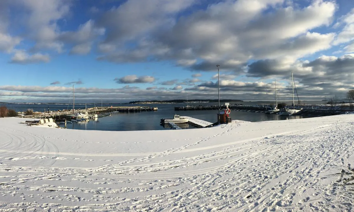 Rørestrand båthavn: Bildet er tatt før utbygging.