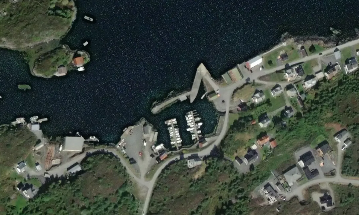 Satelite image of Røssøyvågen
