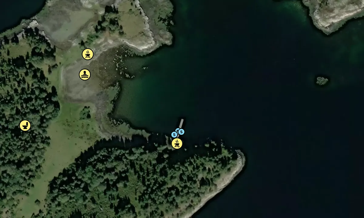 Satelite image of Røstøya