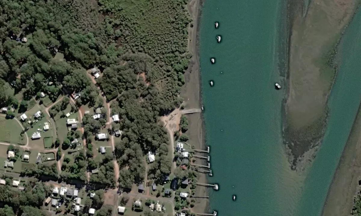 Satelite image of Russell Island Boat Ramp