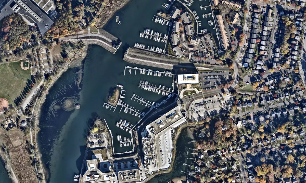 Flyfoto av Safe Harbor Yacht Haven