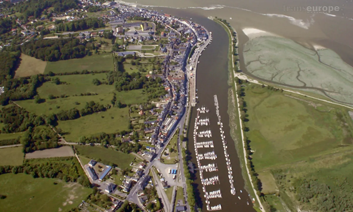 {"base": "en", "no": "Foto fra https://www.transeuropemarinas.com/marinas/saint-valery-en-caux/.", "se": "Foto fr\u00e5n https://www.transeuropemarinas.com/marinas/saint-valery-en-caux/.", "en": "Photo from https://www.transeuropemarinas.com/marinas/saint-valery-en-caux/.", "da": "Foto fra https://www.transeuropemarinas.com/marinas/saint-valery-en-caux/.", "fr": "Photo de https://www.transeuropemarinas.com/marinas/saint-valery-en-caux/.", "de": "Foto von https://www.transeuropemarinas.com/marinas/saint-valery-en-caux/.", "es": "Foto de https://www.transeuropemarinas.com/marinas/saint-valery-en-caux/.", "it": "Foto da https://www.transeuropemarinas.com/marinas/saint-valery-en-caux/", "pt": "Foto de https://www.transeuropemarinas.com/marinas/saint-valery-en-caux/.", "nl": "Foto van https://www.transeuropemarinas.com/marinas/saint-valery-en-caux/.", "pl": "Zdj\u0119cie z https://www.transeuropemarinas.com/marinas/saint-valery-en-caux/.", "uk": "\u0424\u043e\u0442\u043e \u0437 https://www.transeuropemarinas.com/marinas/saint-valery-en-caux/.", "ro": "Fotografie de pe https://www.transeuropemarinas.com/marinas/saint-valery-en-caux/.", "tr": "Foto\u011fraf https://www.transeuropemarinas.com/marinas/saint-valery-en-caux/ adresinden al\u0131nm\u0131\u015ft\u0131r.", "el": "\u03a6\u03c9\u03c4\u03bf\u03b3\u03c1\u03b1\u03c6\u03af\u03b1 \u03b1\u03c0\u03cc https://www.transeuropemarinas.com/marinas/saint-valery-en-caux/.", "cs": "Fotografie z https://www.transeuropemarinas.com/marinas/saint-valery-en-caux/.", "hu": "Fot\u00f3 a https://www.transeuropemarinas.com/marinas/saint-valery-en-caux/ oldalr\u00f3l.", "fi": "Kuva sivustolta https://www.transeuropemarinas.com/marinas/saint-valery-en-caux/.", "bg": "\u0421\u043d\u0438\u043c\u043a\u0430 \u043e\u0442 https://www.transeuropemarinas.com/marinas/saint-valery-en-caux/.", "sr": "Fotografija sa https://www.transeuropemarinas.com/marinas/saint-valery-en-caux/.", "et": "Foto aadressilt https://www.transeuropemarinas.com/marinas/saint-valery-en-caux/.", "lv": "Foto no https://www.transeuropemarinas.com/marinas/saint-valery-en-caux/.", "lt": "Nuotrauka i\u0161 https://www.transeuropemarinas.com/marinas/saint-valery-en-caux/."}