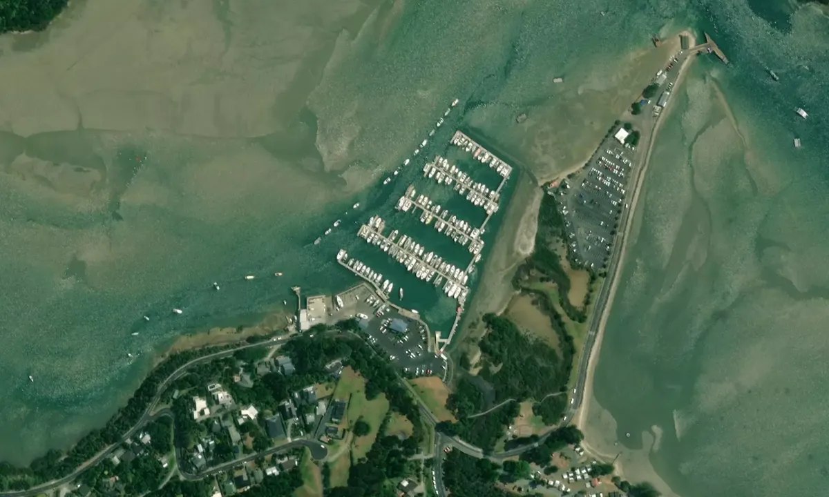 Flyfoto av Sandspit Yacht Club Marina