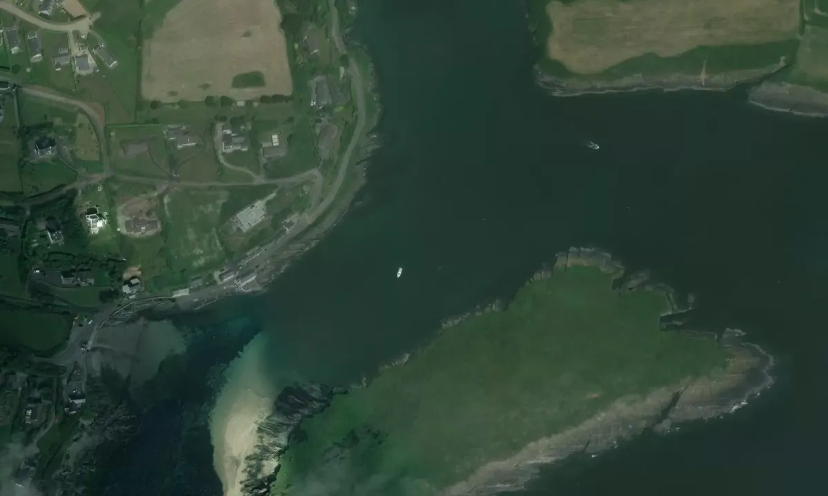 Flyfoto av Sandy Cove