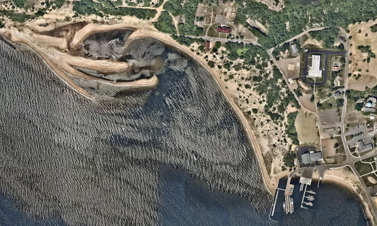 Flyfoto av Sandy Hook Point