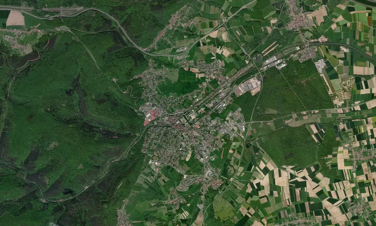 Flyfoto av Saverne Port de Plaisance