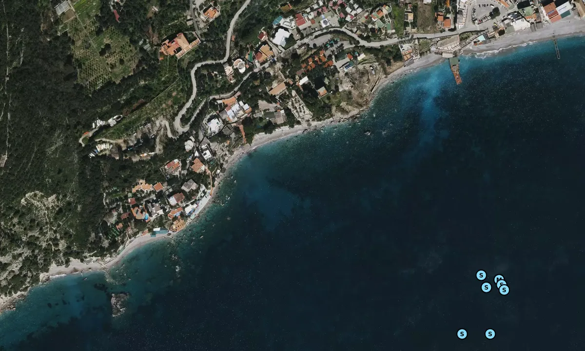 Satelite image of Sco Pila Nova (moorings)