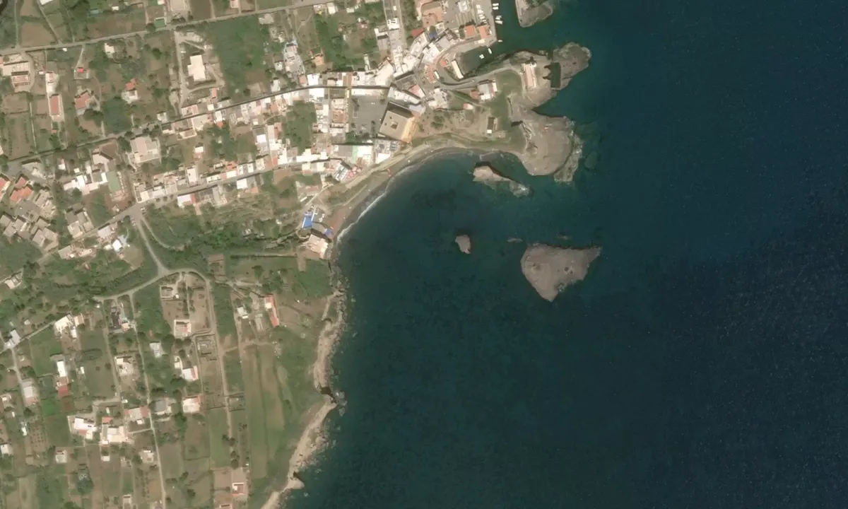 Flyfoto av Scoglio La Nave - Ventotene