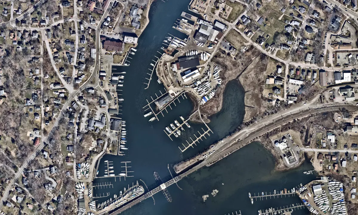 Flyfoto av Seaport Marine