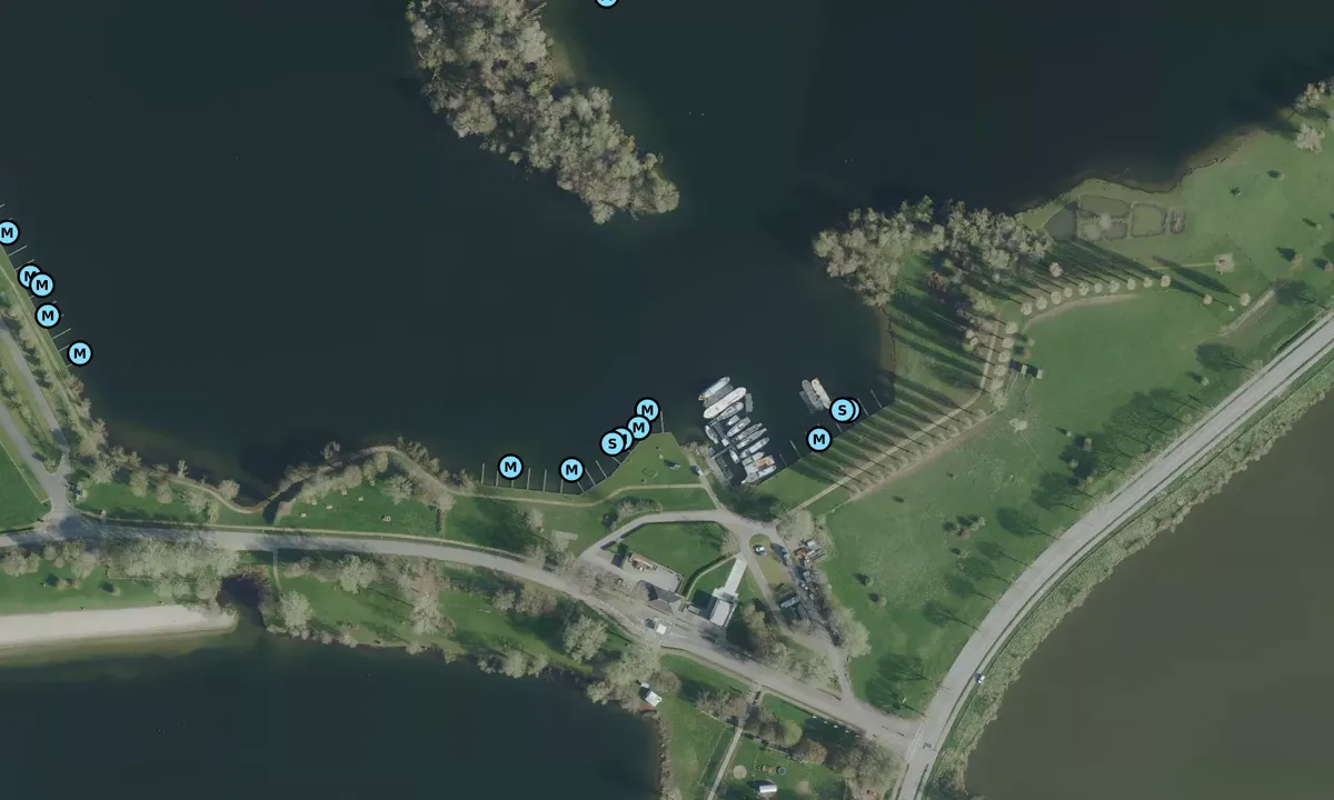 Satelite image of Sehr schöner Rasenplatzes