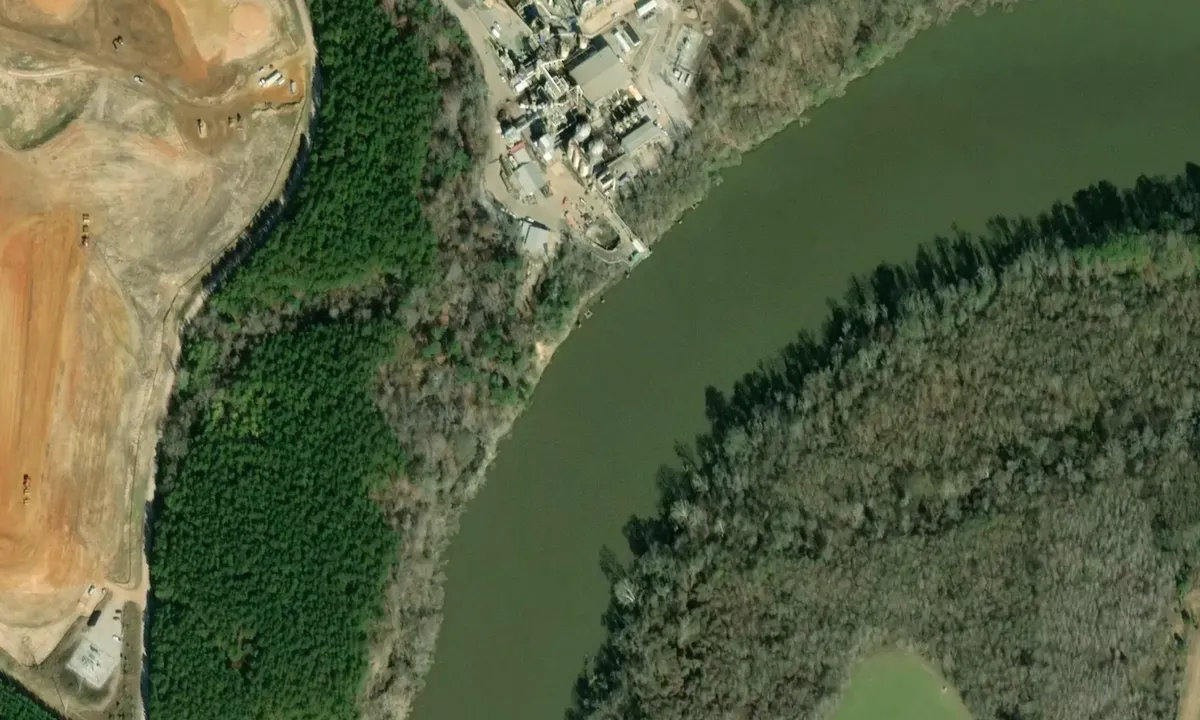 Satelite image of Selma State Docks