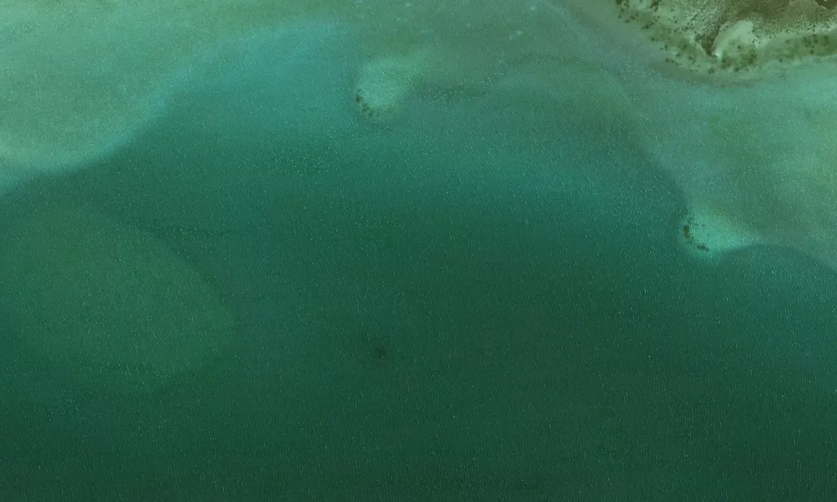 Flyfoto av Shurayrah Island