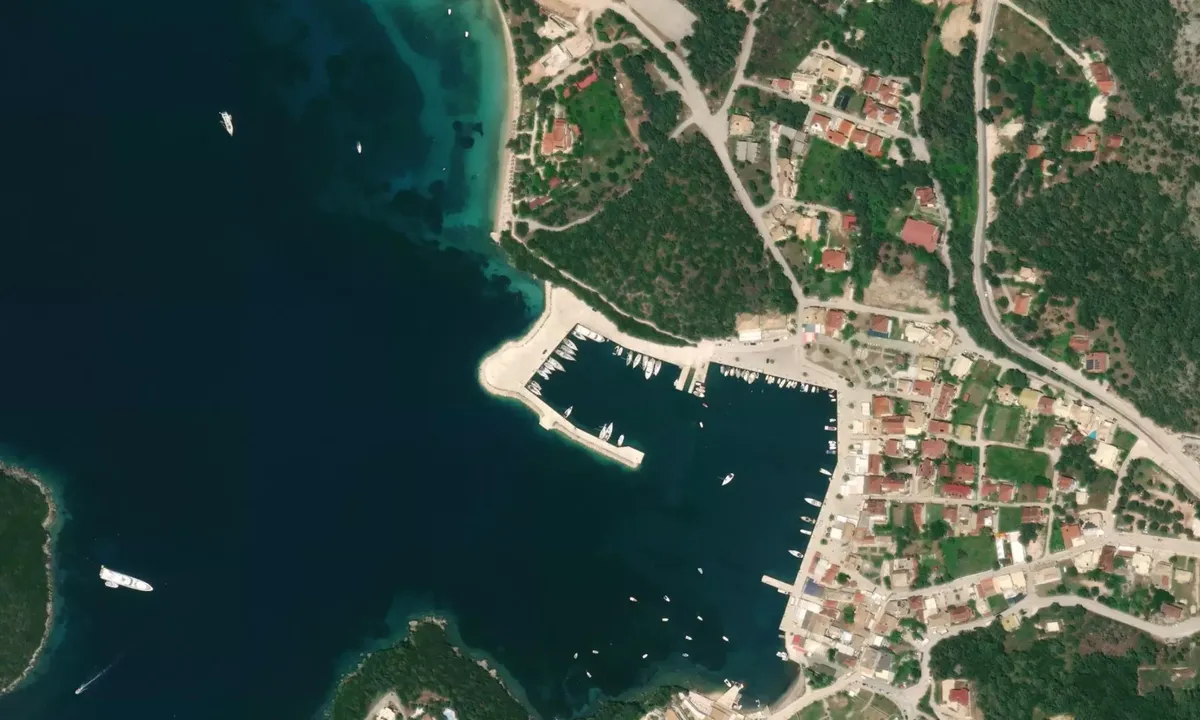 Flyfoto av Sibota
