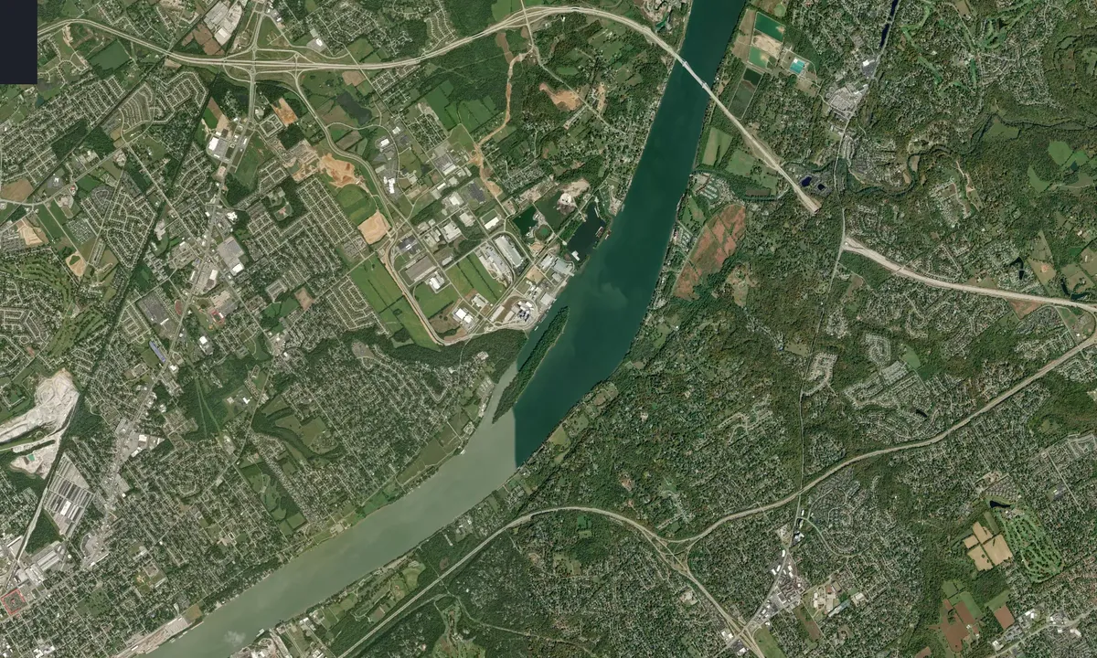 Flyfoto av Six Mile Island