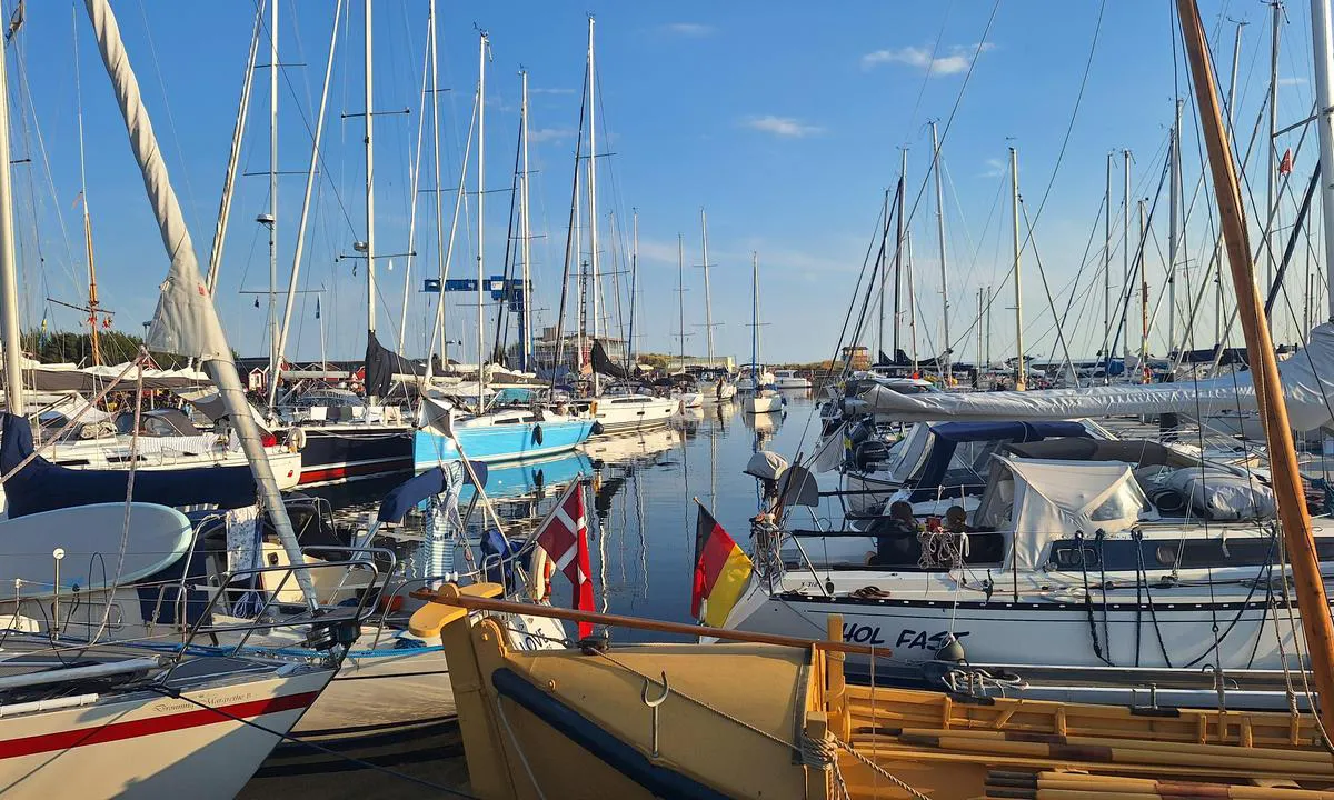 Skanör: Be on time, the harbour is very crowded