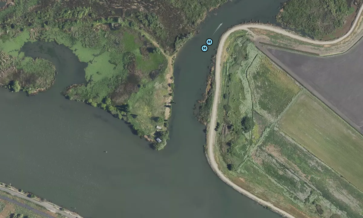 Satelite image of Ski Beach (Black Dog Beach)