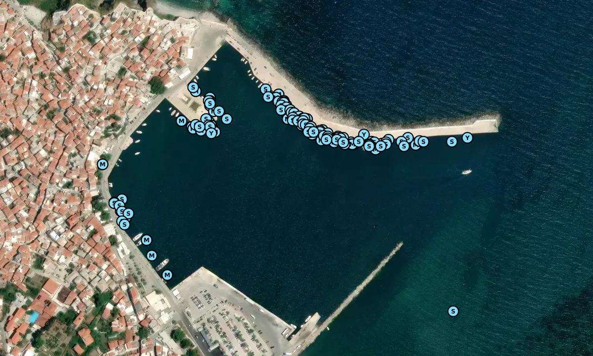 Satelite image of Skopelos old town marina