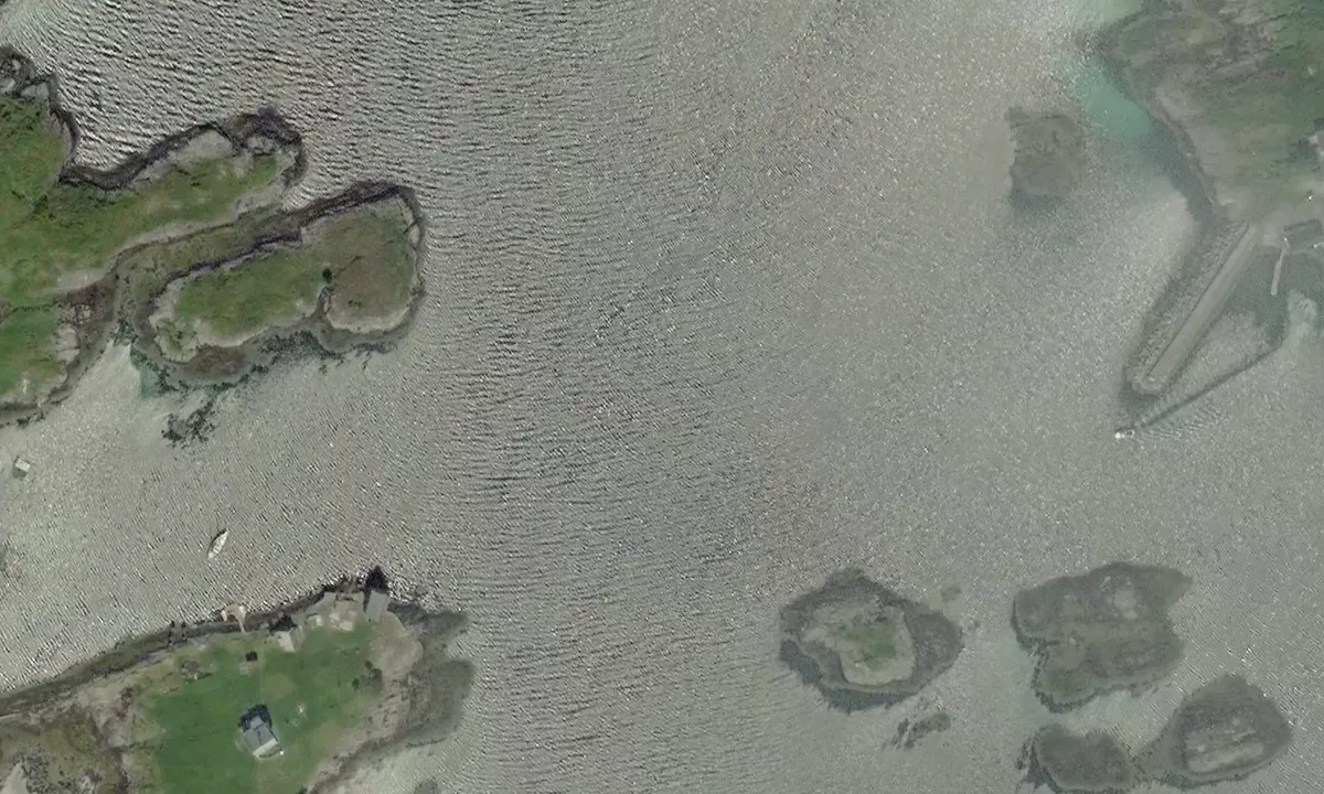 Satelite image of Skutholmen