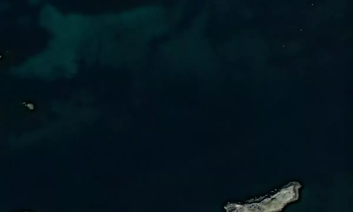 Satelite image of Småholman