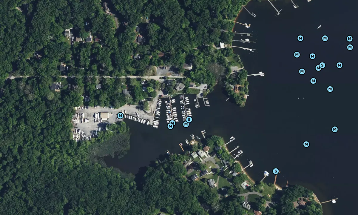 Satelite image of Smith's Marina - Herald Harbor