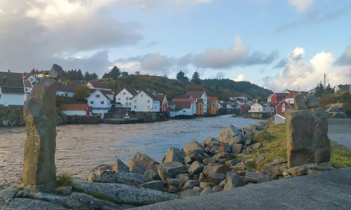 Kveldsstemning i Sogndalsstrand.