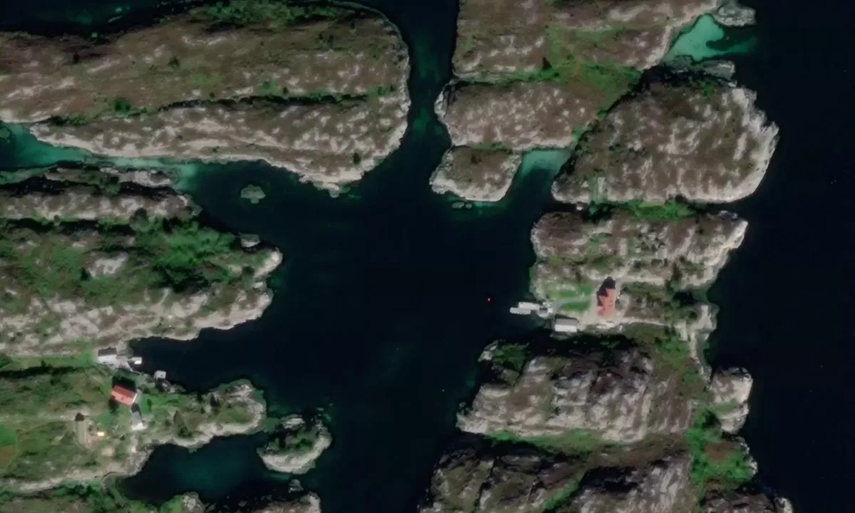 Satelite image of Søre Gladvær