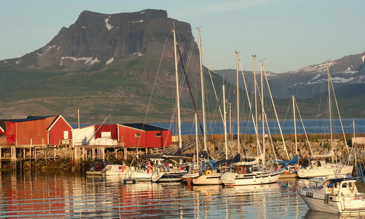 Sørfugløy: Liten plass ved brygga her.
Men du verden for et vakkert sted.