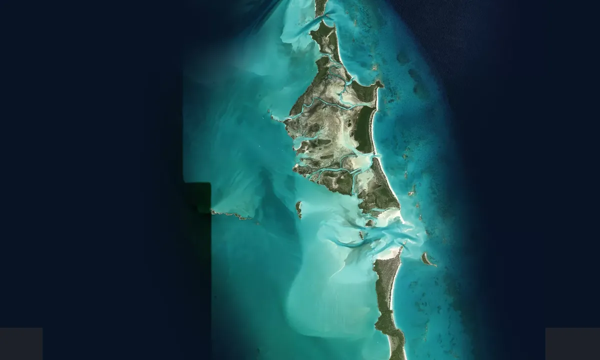 Flyfoto av South Shroud Cay