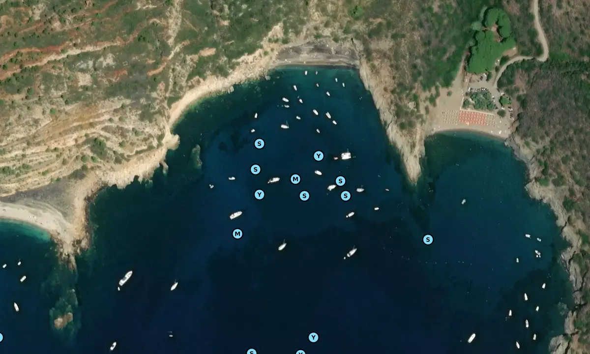 Satelite image of Spiaggia di Vetrangoli