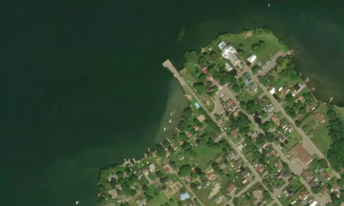 Satelite image of St-Anicet Beach