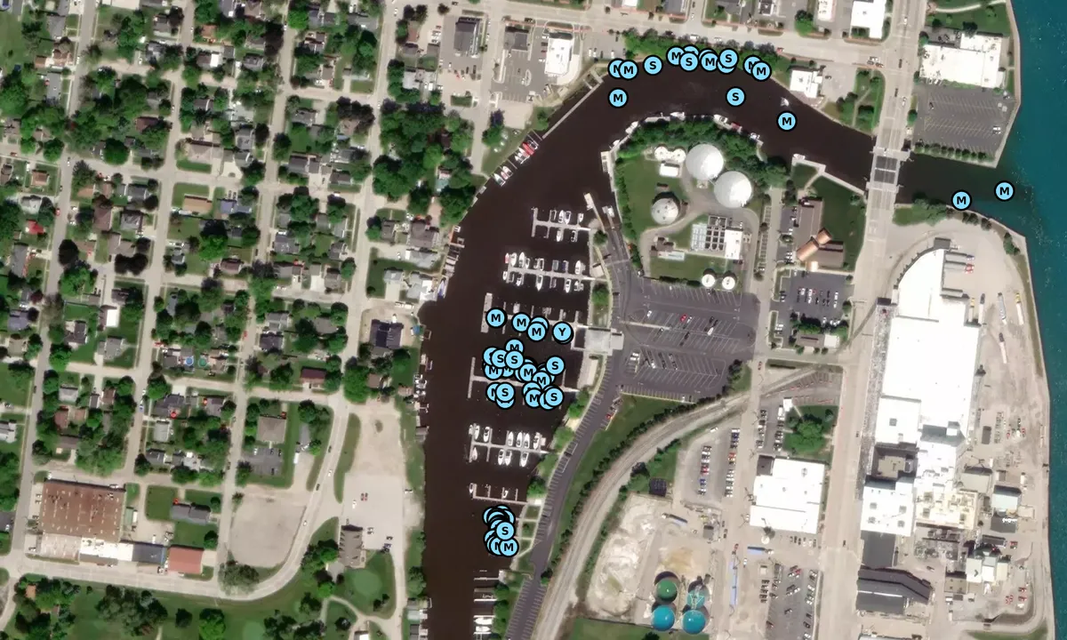 Flyfoto av St Clair - Charles F. Moore Harbor