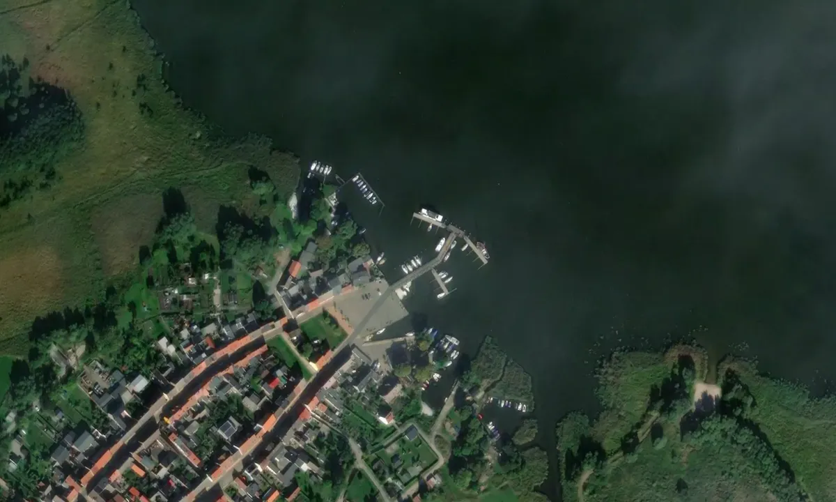 Flyfoto av Stadthafen Lassan