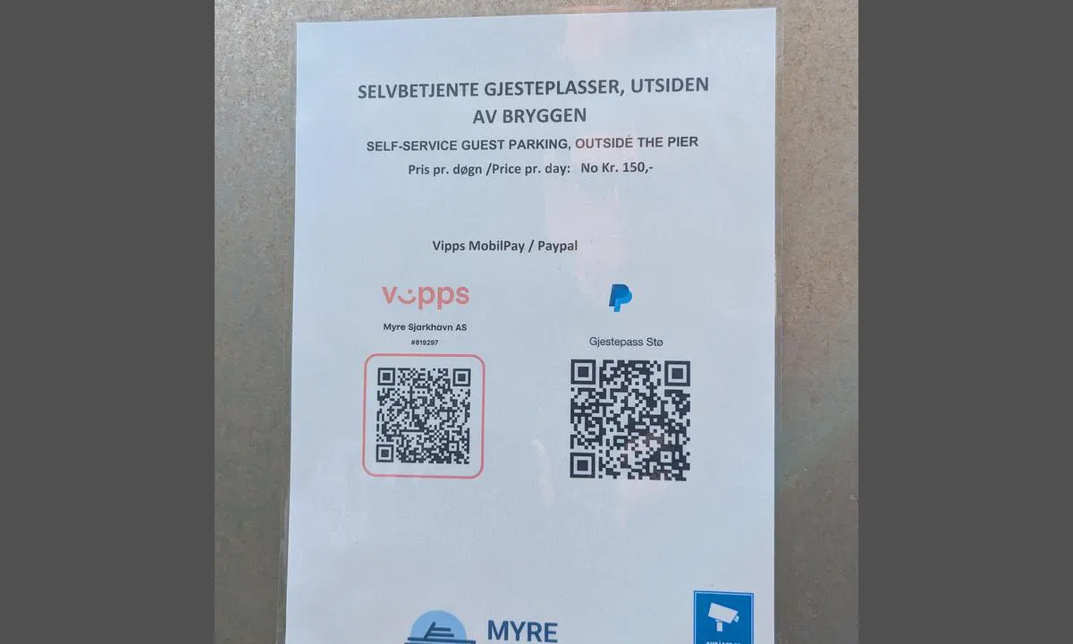 Stø: {"base": "en", "no": "Dette er betalingsinformasjonen for flytebrygga vist nederst p\u00e5 flyfotoet ved siden av den r\u00f8de bygningen p\u00e5 dens h\u00f8yre side.<br>Betaling for flytebrygga \u00f8verst p\u00e5 flyfotoet gj\u00f8res til Gunnar Klo og er kun tilgjengelig via VIPPS.<br>Brukere som ikke har VIPPS m\u00e5 ta kontakt med Gunnar Klo for \u00e5 ordne betaling", "se": "Detta \u00e4r betalningsinformationen f\u00f6r pontonbryggan l\u00e4ngst ned p\u00e5 flygfotot, bredvid den r\u00f6da byggnaden p\u00e5 dess h\u00f6gra sida. Betalning f\u00f6r pontonbryggan l\u00e4ngst upp p\u00e5 flygfotot g\u00f6rs till Gunnar Klo och kan endast ske via VIPPS. Anv\u00e4ndare som inte har VIPPS m\u00e5ste ta kontakt med Gunnar Klo f\u00f6r att ordna betalning.", "en": "This is the payment information for the pontoon shown at the bottom of the aerial photo adjacent to the red building on its right hand side.\r\nPayment for the pontoon at the top of the aerial photo is made to Gunnar Klo and is only available via VIPPS.\r\nNon VIPPS users will have to make contact with Gunnar Klo to arrange payment", "da": "Dette er betalingsoplysningerne for pontonen vist nederst p\u00e5 luftfotoet ved siden af den r\u00f8de bygning p\u00e5 dens h\u00f8jre side.<br>Betaling for pontonen \u00f8verst p\u00e5 luftfotoet foretages til Gunnar Klo og er kun tilg\u00e6ngelig via VIPPS.<br>Ikke-VIPPS-brugere skal kontakte Gunnar Klo for at arrangere betaling.", "fr": "Voici les informations de paiement pour le ponton montr\u00e9 en bas de la photo a\u00e9rienne, \u00e0 c\u00f4t\u00e9 du b\u00e2timent rouge sur son c\u00f4t\u00e9 droit.<br>Le paiement pour le ponton en haut de la photo a\u00e9rienne doit \u00eatre effectu\u00e9 \u00e0 Gunnar Klo et n'est disponible que via VIPPS.<br>Les utilisateurs non VIPPS devront contacter Gunnar Klo pour arranger le paiement.", "de": "Dies sind die Zahlungsinformationen f\u00fcr den Ponton, der unten auf dem Luftbild neben dem roten Geb\u00e4ude auf der rechten Seite zu sehen ist.<br>Die Zahlung f\u00fcr den Ponton oben auf dem Luftbild erfolgt an Gunnar Klo und ist nur \u00fcber VIPPS m\u00f6glich.<br>Nicht-VIPPS-Benutzer m\u00fcssen Gunnar Klo kontaktieren, um die Zahlung zu arrangieren.", "es": "Esta es la informaci\u00f3n de pago para el pont\u00f3n mostrado en la parte inferior de la foto a\u00e9rea, adyacente al edificio rojo en su lado derecho. El pago para el pont\u00f3n en la parte superior de la foto a\u00e9rea se realiza a Gunnar Klo y solo est\u00e1 disponible a trav\u00e9s de VIPPS. Los usuarios que no utilicen VIPPS tendr\u00e1n que ponerse en contacto con Gunnar Klo para organizar el pago.", "it": "Queste sono le informazioni sui pagamenti per il pontile mostrato nella parte inferiore della foto aerea accanto all'edificio rosso sul suo lato destro.<br>Il pagamento per il pontile nella parte superiore della foto aerea deve essere effettuato a Gunnar Klo ed \u00e8 disponibile solo tramite VIPPS.<br>Gli utenti non VIPPS dovranno contattare Gunnar Klo per organizzare il pagamento.", "pt": "Esta \u00e9 a informa\u00e7\u00e3o de pagamento para o pont\u00e3o mostrado na parte inferior da foto a\u00e9rea, adjacente ao edif\u00edcio vermelho no seu lado direito. O pagamento para o pont\u00e3o na parte superior da foto a\u00e9rea \u00e9 feito a Gunnar Klo e est\u00e1 dispon\u00edvel apenas via VIPPS. Usu\u00e1rios que n\u00e3o usam VIPPS ter\u00e3o que entrar em contato com Gunnar Klo para organizar o pagamento.", "nl": "Dit is de betalingsinformatie voor de ponton getoond aan de onderkant van de luchtfoto naast het rode gebouw aan de rechterkant.<br> Betaling voor de ponton aan de bovenkant van de luchtfoto wordt gedaan aan Gunnar Klo en is alleen beschikbaar via VIPPS.<br> Niet-VIPPS-gebruikers zullen contact moeten opnemen met Gunnar Klo om betaling te regelen.", "pl": "Oto informacje dotycz\u0105ce p\u0142atno\u015bci za pomost pokazany na dole zdj\u0119cia lotniczego, obok czerwonego budynku po jego prawej stronie. <br>P\u0142atno\u015b\u0107 za pomost na g\u00f3rze zdj\u0119cia lotniczego odbywa si\u0119 do Gunnar Klo i jest dost\u0119pna tylko przez VIPPS. <br>U\u017cytkownicy niekorzystaj\u0105cy z VIPPS b\u0119d\u0105 musieli skontaktowa\u0107 si\u0119 z Gunnar Klo, aby ustali\u0107 spos\u00f3b p\u0142atno\u015bci.", "uk": "\u0426\u0435 \u0456\u043d\u0444\u043e\u0440\u043c\u0430\u0446\u0456\u044f \u043f\u0440\u043e \u043e\u043f\u043b\u0430\u0442\u0443 \u0437\u0430 \u043f\u043e\u043d\u0442\u043e\u043d, \u043f\u043e\u043a\u0430\u0437\u0430\u043d\u0438\u0439 \u0432\u043d\u0438\u0437\u0443 \u0430\u0435\u0440\u043e\u0444\u043e\u0442\u043e\u0437\u043d\u0456\u043c\u043a\u0430 \u043f\u043e\u0440\u0443\u0447 \u0437 \u0447\u0435\u0440\u0432\u043e\u043d\u0438\u043c \u0431\u0443\u0434\u0438\u043d\u043a\u043e\u043c \u0437 \u0439\u043e\u0433\u043e \u043f\u0440\u0430\u0432\u043e\u0433\u043e \u0431\u043e\u043a\u0443. \u041e\u043f\u043b\u0430\u0442\u0430 \u0437\u0430 \u043f\u043e\u043d\u0442\u043e\u043d, \u0449\u043e \u0437\u043d\u0430\u0445\u043e\u0434\u0438\u0442\u044c\u0441\u044f \u0432\u0433\u043e\u0440\u0456 \u0430\u0435\u0440\u043e\u0444\u043e\u0442\u043e\u0437\u043d\u0456\u043c\u043a\u0430, \u0437\u0434\u0456\u0439\u0441\u043d\u044e\u0454\u0442\u044c\u0441\u044f \u0413\u0443\u043d\u043d\u0430\u0440\u0443 \u041a\u043b\u043e \u0456 \u0434\u043e\u0441\u0442\u0443\u043f\u043d\u0430 \u0442\u0456\u043b\u044c\u043a\u0438 \u0447\u0435\u0440\u0435\u0437 VIPPS. \u041a\u043e\u0440\u0438\u0441\u0442\u0443\u0432\u0430\u0447\u0430\u043c, \u044f\u043a\u0456 \u043d\u0435 \u0432\u0438\u043a\u043e\u0440\u0438\u0441\u0442\u043e\u0432\u0443\u044e\u0442\u044c VIPPS, \u0434\u043e\u0432\u0435\u0434\u0435\u0442\u044c\u0441\u044f \u0437\u0432'\u044f\u0437\u0430\u0442\u0438\u0441\u044f \u0437 \u0413\u0443\u043d\u043d\u0430\u0440\u043e\u043c \u041a\u043b\u043e \u0434\u043b\u044f \u043e\u0440\u0433\u0430\u043d\u0456\u0437\u0430\u0446\u0456\u0457 \u043e\u043f\u043b\u0430\u0442\u0438.", "ro": "Acestea sunt informa\u021biile de plat\u0103 pentru pontonul ar\u0103tat \u00een partea de jos a fotografiei aeriene, adiacent cl\u0103dirii ro\u0219ii pe partea ei dreapt\u0103.<br> Plata pentru pontonul din partea de sus a fotografiei aeriene se face c\u0103tre Gunnar Klo \u0219i este disponibil\u0103 doar prin VIPPS.<br> Utilizatorii care nu folosesc VIPPS vor trebui s\u0103 ia leg\u0103tura cu Gunnar Klo pentru a aranja plata.", "tr": "Pontona ait \u00f6deme bilgileri, hava foto\u011fraf\u0131nda sa\u011f taraf\u0131nda k\u0131rm\u0131z\u0131 bina bulunan pontonun alt k\u0131sm\u0131nda g\u00f6sterilmi\u015ftir. Hava foto\u011fraf\u0131n\u0131n \u00fcst k\u0131sm\u0131ndaki ponton i\u00e7in \u00f6deme Gunnar Klo'ya yap\u0131lmaktad\u0131r ve sadece VIPPS arac\u0131l\u0131\u011f\u0131yla m\u00fcmk\u00fcnd\u00fcr. VIPPS kullan\u0131c\u0131s\u0131 olmayanlar, \u00f6deme d\u00fczenlemesi yapmak i\u00e7in Gunnar Klo ile ileti\u015fime ge\u00e7melidir.", "el": "\u0391\u03c5\u03c4\u03ae \u03b5\u03af\u03bd\u03b1\u03b9 \u03b7 \u03c0\u03bb\u03b7\u03c1\u03bf\u03c6\u03bf\u03c1\u03af\u03b1 \u03c0\u03bb\u03b7\u03c1\u03c9\u03bc\u03ae\u03c2 \u03b3\u03b9\u03b1 \u03c4\u03b7\u03bd \u03c0\u03bb\u03c9\u03c4\u03ae \u03b5\u03be\u03ad\u03b4\u03c1\u03b1 \u03c0\u03bf\u03c5 \u03c6\u03b1\u03af\u03bd\u03b5\u03c4\u03b1\u03b9 \u03c3\u03c4\u03bf \u03ba\u03ac\u03c4\u03c9 \u03bc\u03ad\u03c1\u03bf\u03c2 \u03c4\u03b7\u03c2 \u03b5\u03bd\u03b1\u03ad\u03c1\u03b9\u03b1\u03c2 \u03c6\u03c9\u03c4\u03bf\u03b3\u03c1\u03b1\u03c6\u03af\u03b1\u03c2 \u03b4\u03af\u03c0\u03bb\u03b1 \u03c3\u03c4\u03bf \u03ba\u03cc\u03ba\u03ba\u03b9\u03bd\u03bf \u03ba\u03c4\u03af\u03c1\u03b9\u03bf \u03c3\u03c4\u03b7 \u03b4\u03b5\u03be\u03b9\u03ac \u03c4\u03bf\u03c5 \u03c0\u03bb\u03b5\u03c5\u03c1\u03ac.\n\u0397 \u03c0\u03bb\u03b7\u03c1\u03c9\u03bc\u03ae \u03b3\u03b9\u03b1 \u03c4\u03b7\u03bd \u03c0\u03bb\u03c9\u03c4\u03ae \u03b5\u03be\u03ad\u03b4\u03c1\u03b1 \u03c3\u03c4\u03bf \u03c0\u03ac\u03bd\u03c9 \u03bc\u03ad\u03c1\u03bf\u03c2 \u03c4\u03b7\u03c2 \u03b5\u03bd\u03b1\u03ad\u03c1\u03b9\u03b1\u03c2 \u03c6\u03c9\u03c4\u03bf\u03b3\u03c1\u03b1\u03c6\u03af\u03b1\u03c2 \u03b3\u03af\u03bd\u03b5\u03c4\u03b1\u03b9 \u03c3\u03c4\u03bf\u03bd Gunnar Klo \u03ba\u03b1\u03b9 \u03b5\u03af\u03bd\u03b1\u03b9 \u03b4\u03b9\u03b1\u03b8\u03ad\u03c3\u03b9\u03bc\u03b7 \u03bc\u03cc\u03bd\u03bf \u03bc\u03ad\u03c3\u03c9 VIPPS.\n\u039f\u03b9 \u03bc\u03b7 \u03c7\u03c1\u03ae\u03c3\u03c4\u03b5\u03c2 \u03c4\u03bf\u03c5 VIPPS \u03b8\u03b1 \u03c0\u03c1\u03ad\u03c0\u03b5\u03b9 \u03bd\u03b1 \u03b5\u03c0\u03b9\u03ba\u03bf\u03b9\u03bd\u03c9\u03bd\u03ae\u03c3\u03bf\u03c5\u03bd \u03bc\u03b5 \u03c4\u03bf\u03bd Gunnar Klo \u03b3\u03b9\u03b1 \u03bd\u03b1 \u03ba\u03b1\u03bd\u03bf\u03bd\u03af\u03c3\u03bf\u03c5\u03bd \u03c4\u03b7\u03bd \u03c0\u03bb\u03b7\u03c1\u03c9\u03bc\u03ae.", "cs": "Toto jsou platebn\u00ed informace pro ponton zobrazen\u00fd na spodn\u00ed \u010d\u00e1sti leteck\u00e9 fotografie, soused\u00edc\u00ed s \u010dervenou budovou na jej\u00ed prav\u00e9 stran\u011b. Platba za ponton v horn\u00ed \u010d\u00e1sti leteck\u00e9 fotografie se prov\u00e1d\u00ed Gunnarovi Klo a je dostupn\u00e1 pouze p\u0159es VIPPS. U\u017eivatel\u00e9, kte\u0159\u00ed nejsou VIPPS, budou muset kontaktovat Gunnara Klo, aby sjednali platbu.", "hu": "Ez a fizet\u00e9si inform\u00e1ci\u00f3 a l\u00e9gifot\u00f3 alj\u00e1n l\u00e1that\u00f3 pontonra vonatkozik, a jobb oldalon l\u00e9v\u0151 piros \u00e9p\u00fclet mellett. A l\u00e9gifot\u00f3 tetej\u00e9n l\u00e9v\u0151 ponton fizet\u00e9s\u00e9t Gunnar Klo r\u00e9sz\u00e9re kell teljes\u00edteni, \u00e9s csak VIPPS-en kereszt\u00fcl \u00e9rhet\u0151 el. A nem VIPPS felhaszn\u00e1l\u00f3knak kapcsolatba kell l\u00e9pni\u00fck Gunnar Klo-val a fizet\u00e9s megszervez\u00e9se \u00e9rdek\u00e9ben.", "fi": "T\u00e4ss\u00e4 on maksutiedot ponttonille, joka n\u00e4kyy ilmakuvan alareunassa punaisen rakennuksen viereisess\u00e4 oikeassa reunassa.<br> Maksu ilmakuvan yl\u00e4osassa olevalle ponttonille maksetaan Gunnar Klolle ja se on saatavilla vain VIPPSin kautta. <br> VIPPSia k\u00e4ytt\u00e4m\u00e4tt\u00f6mien on otettava yhteytt\u00e4 Gunnar Kloon maksun j\u00e4rjest\u00e4miseksi.", "bg": "\u0422\u043e\u0432\u0430 \u0435 \u0438\u043d\u0444\u043e\u0440\u043c\u0430\u0446\u0438\u044f\u0442\u0430 \u0437\u0430 \u043f\u043b\u0430\u0449\u0430\u043d\u0435\u0442\u043e \u0437\u0430 \u043f\u043e\u043d\u0442\u043e\u043d\u0430, \u043f\u043e\u043a\u0430\u0437\u0430\u043d \u0432 \u0434\u043e\u043b\u043d\u0430\u0442\u0430 \u0447\u0430\u0441\u0442 \u043d\u0430 \u0432\u044a\u0437\u0434\u0443\u0448\u043d\u0430\u0442\u0430 \u0441\u043d\u0438\u043c\u043a\u0430, \u043d\u0435\u043f\u043e\u0441\u0440\u0435\u0434\u0441\u0442\u0432\u0435\u043d\u043e \u0434\u043e \u0447\u0435\u0440\u0432\u0435\u043d\u0430\u0442\u0430 \u0441\u0433\u0440\u0430\u0434\u0430 \u043e\u0442 \u0434\u044f\u0441\u043d\u0430\u0442\u0430 \u0439 \u0441\u0442\u0440\u0430\u043d\u0430. \u041f\u043b\u0430\u0449\u0430\u043d\u0435\u0442\u043e \u0437\u0430 \u043f\u043e\u043d\u0442\u043e\u043d\u0430 \u0432 \u0433\u043e\u0440\u043d\u0430\u0442\u0430 \u0447\u0430\u0441\u0442 \u043d\u0430 \u0432\u044a\u0437\u0434\u0443\u0448\u043d\u0430\u0442\u0430 \u0441\u043d\u0438\u043c\u043a\u0430 \u0441\u0435 \u0438\u0437\u0432\u044a\u0440\u0448\u0432\u0430 \u043d\u0430 \u0413\u0443\u043d\u0430\u0440 \u041a\u043b\u043e \u0438 \u0435 \u0434\u043e\u0441\u0442\u044a\u043f\u043d\u043e \u0441\u0430\u043c\u043e \u0447\u0440\u0435\u0437 VIPPS. \u041f\u043e\u0442\u0440\u0435\u0431\u0438\u0442\u0435\u043b\u0438\u0442\u0435, \u043a\u043e\u0438\u0442\u043e \u043d\u0435 \u0438\u0437\u043f\u043e\u043b\u0437\u0432\u0430\u0442 VIPPS, \u0449\u0435 \u0442\u0440\u044f\u0431\u0432\u0430 \u0434\u0430 \u0441\u0435 \u0441\u0432\u044a\u0440\u0436\u0430\u0442 \u0441 \u0413\u0443\u043d\u0430\u0440 \u041a\u043b\u043e \u0437\u0430 \u0443\u0440\u0435\u0436\u0434\u0430\u043d\u0435 \u043d\u0430 \u043f\u043b\u0430\u0449\u0430\u043d\u0435\u0442\u043e.", "sr": "\u041e\u0432\u043e \u0441\u0443 \u0438\u043d\u0444\u043e\u0440\u043c\u0430\u0446\u0438\u0458\u0435 \u043e \u043f\u043b\u0430\u045b\u0430\u045a\u0443 \u0437\u0430 \u043f\u043b\u0430\u0448\u0442 \u043f\u0440\u0438\u043a\u0430\u0437\u0430\u043d \u043d\u0430 \u0434\u043d\u0443 \u0432\u0430\u0437\u0434\u0443\u0448\u043d\u0435 \u0444\u043e\u0442\u043e\u0433\u0440\u0430\u0444\u0438\u0458\u0435 \u043f\u043e\u0440\u0435\u0434 \u0446\u0440\u0432\u0435\u043d\u0435 \u0437\u0433\u0440\u0430\u0434\u0435 \u0441\u0430 \u045a\u0435\u043d\u0435 \u0434\u0435\u0441\u043d\u0435 \u0441\u0442\u0440\u0430\u043d\u0435. \u041f\u043b\u0430\u045b\u0430\u045a\u0435 \u0437\u0430 \u043f\u043b\u0430\u0448\u0442 \u043d\u0430 \u0432\u0440\u0445\u0443 \u0432\u0430\u0437\u0434\u0443\u0448\u043d\u0435 \u0444\u043e\u0442\u043e\u0433\u0440\u0430\u0444\u0438\u0458\u0435 \u0432\u0440\u0448\u0438 \u0441\u0435 \u0413\u0443\u043d\u0430\u0440\u0443 \u041a\u043b\u043e\u0443 \u0438 \u0434\u043e\u0441\u0442\u0443\u043f\u043d\u043e \u0458\u0435 \u0441\u0430\u043c\u043e \u043f\u0440\u0435\u043a\u043e VIPPS-\u0430. \u041a\u043e\u0440\u0438\u0441\u043d\u0438\u0446\u0438 \u043a\u043e\u0458\u0438 \u043d\u0435 \u043a\u043e\u0440\u0438\u0441\u0442\u0435 VIPPS \u043c\u043e\u0440\u0430\u0458\u0443 \u0441\u0435 \u043e\u0431\u0440\u0430\u0442\u0438\u0442\u0438 \u0413\u0443\u043d\u0430\u0440\u0443 \u041a\u043b\u043e\u0443 \u0440\u0430\u0434\u0438 \u0434\u043e\u0433\u043e\u0432\u043e\u0440\u0430 \u043e \u043f\u043b\u0430\u045b\u0430\u045a\u0443.", "et": "See on makseteave pontooni kohta, mis on n\u00e4ha \u00f5hufoto allosas, otse paremal asuva punase hoone k\u00f5rval. \u00d5hufoto \u00fclaosas oleva pontooni eest tasumine toimub Gunnar Klo kaudu ja on saadaval ainult VIPPS-i kaudu. Neil, kes ei kasuta VIPPS-i, tuleb makse korraldamiseks v\u00f5tta \u00fchendust Gunnar Klo'ga.", "lv": "\u0160\u012b ir maks\u0101juma inform\u0101cija par pontonu, kas redzams apak\u0161\u0101 gaisa fotoatt\u0113l\u0101 blakus labaj\u0101 pus\u0113 sarkanajai \u0113kai. Maks\u0101jums par pontonu, kas redzams fotoatt\u0113la aug\u0161da\u013c\u0101, ir j\u0101veic Gunnar Klo un to iesp\u0113jams izdar\u012bt tikai caur VIPPS. Ne-VIPPS lietot\u0101jiem b\u016bs nepiecie\u0161ams sazin\u0101ties ar Gunnar Klo, lai vienotos par maks\u0101jumu", "lt": "Tai yra apmok\u0117jimo informacija u\u017e ponton\u0105, esant\u012f apatiniame aeronuotraukos kampe, \u0161alia raudono pastato de\u0161in\u0117je pus\u0117je.<br>Pontono vir\u0161utiniame aeronuotraukos kampe apmok\u0117jim\u0105 priima Gunnar Klo ir jis prieinamas tik per VIPPS.<br>VIPPS nesinaudojantys asmenys tur\u0117s susisiekti su Gunnar Klo, kad suderint\u0173 apmok\u0117jim\u0105."}