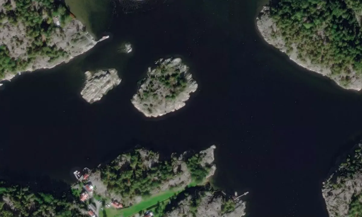 Flyfoto av Stora Löveskär - Gullnäsholmen