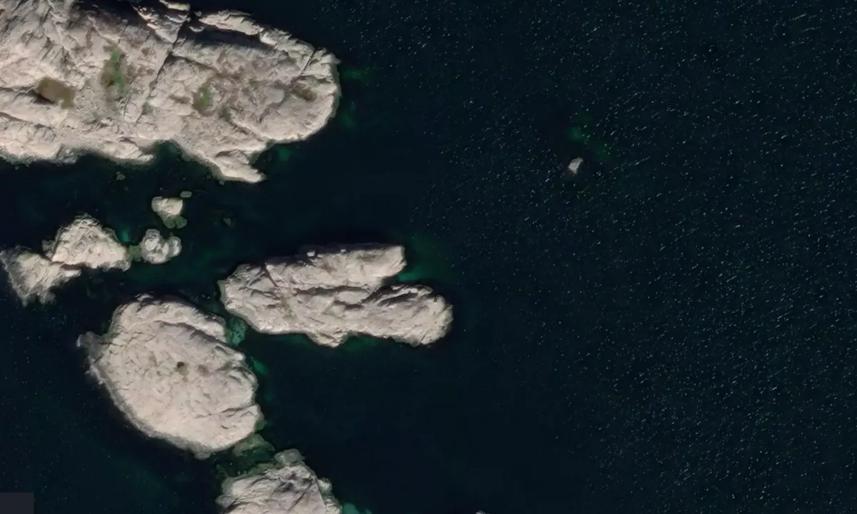 Flyfoto av Stora Varholmen