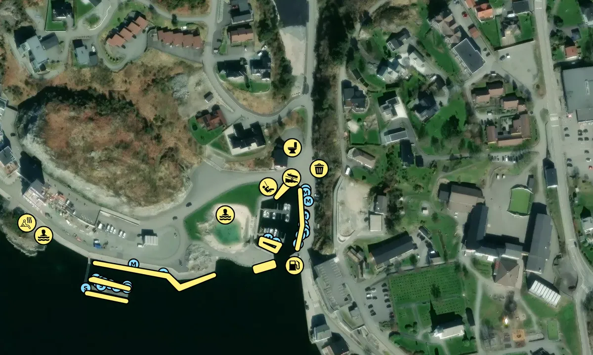Satelite image of Storebø
