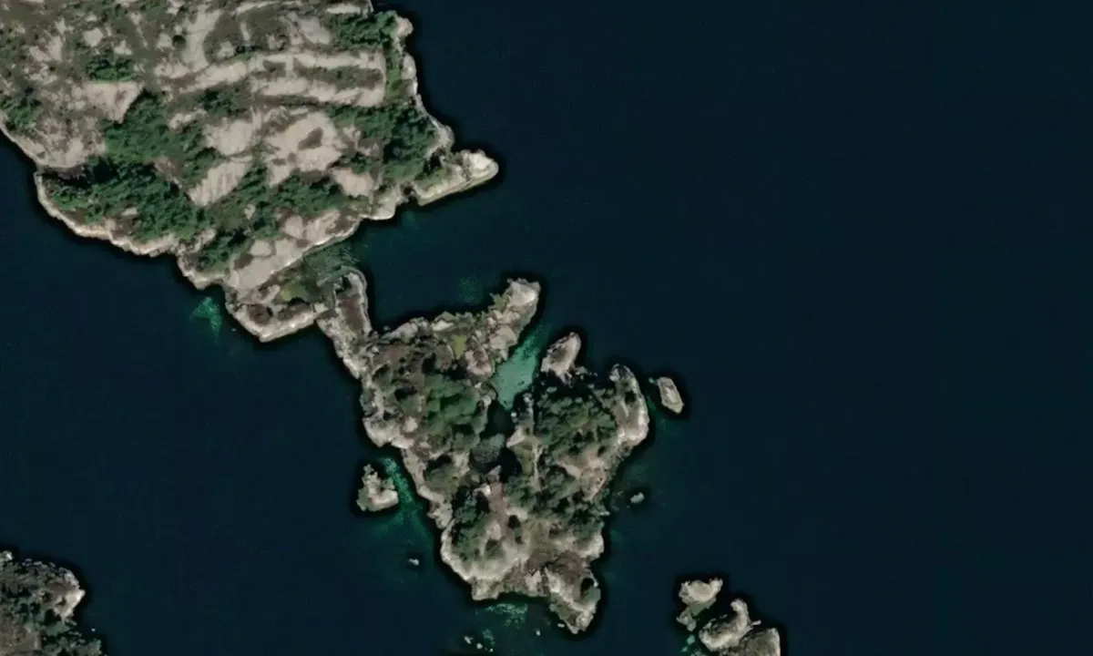 Flyfoto av Straumøy