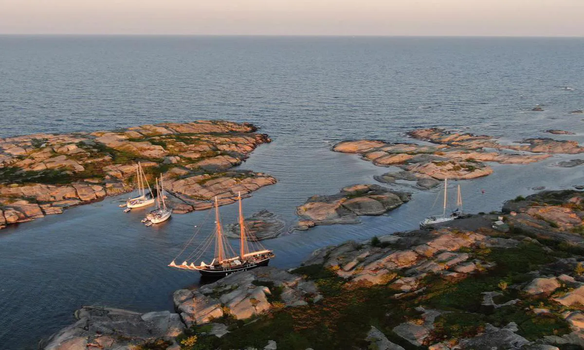 Svenska Högarna - SXK Stockholm bouy: This is the most eastern point of sweden. The main Island has a beautiful lighthouse.