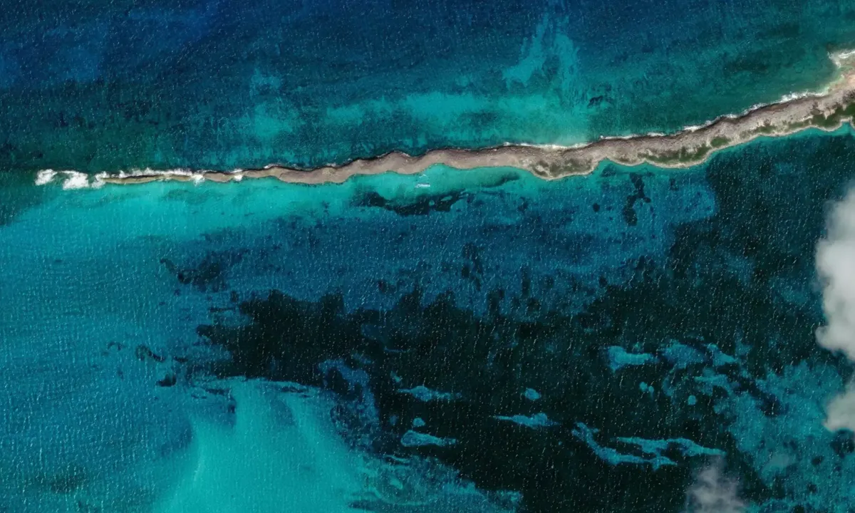 Flyfoto av SW side of Salt Cay