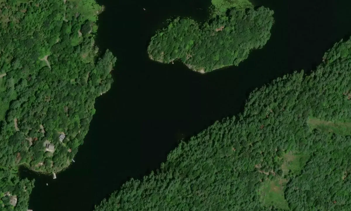 Satelite image of Sweet Breezes