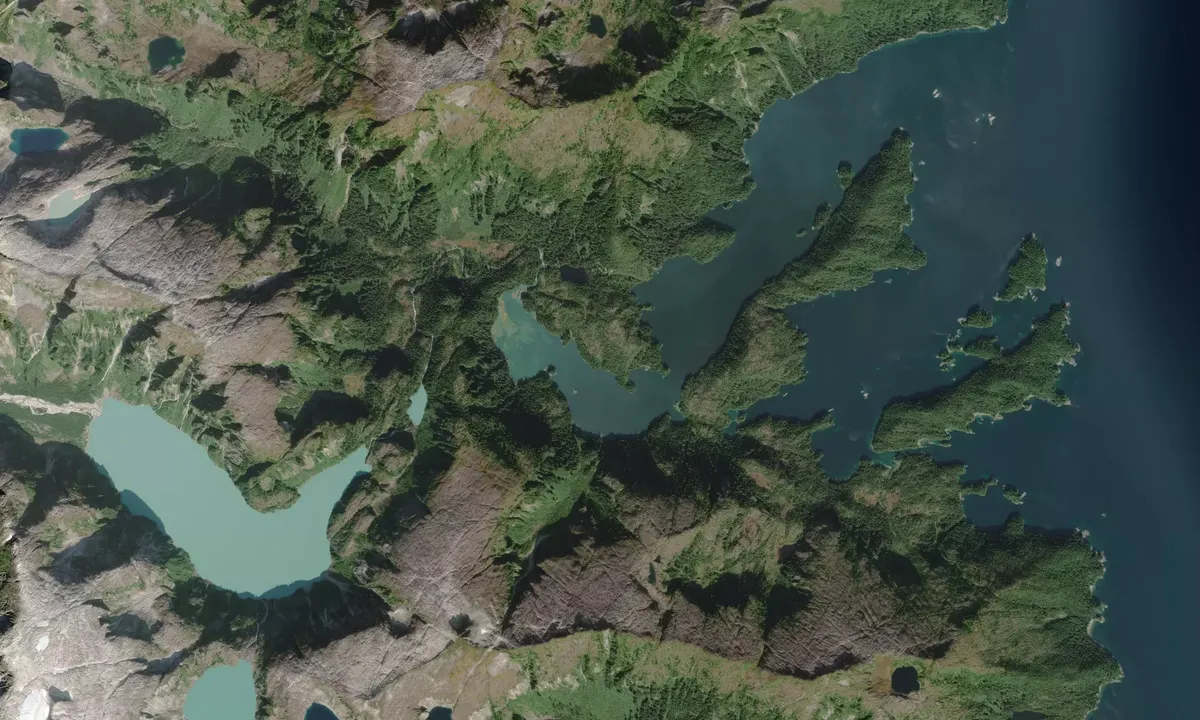 Flyfoto av Takatz Bay